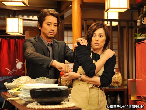 米倉涼子『HUNTERその女たち、賞金稼ぎ』レンタル落ちDVD★全巻★谷原章介 Amazon.co.jp: HUNTER～その女たち、賞金稼ぎ～DVD-BOX : 米倉
